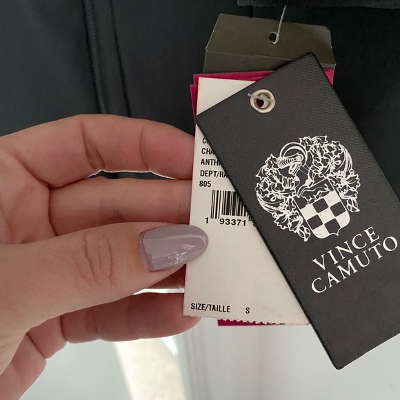 NWT Vince Camuto Down Blend Faux Fur Trimmed Parka - Picture 10 of 11